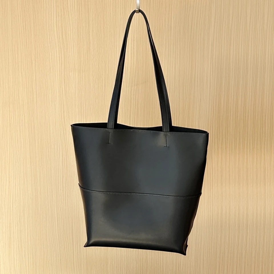 Genuine tasteful leather women's shoulder bucket bag luxury designer…