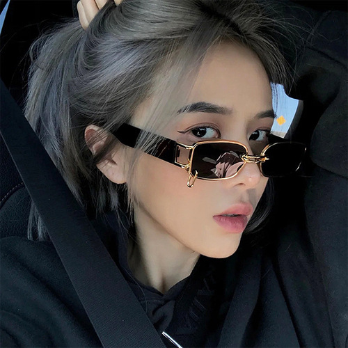 Hype Ring Sunglasses  New Small Frame Metal Square Black Sunglasses Fashion Trendy Personalized Sunglasses for Men and Women