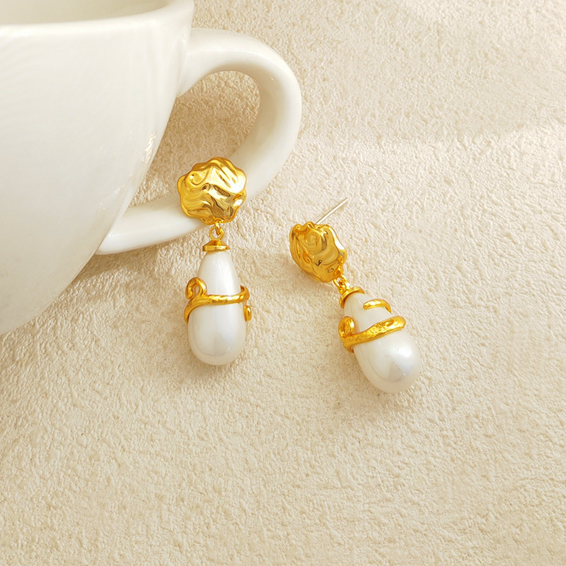 Fashion Irregular Copper Pearl Plating Drop Earrings 1 Pair