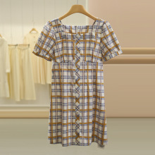 一手货源【糖果】品牌专柜撤柜！气质格纹方领珍珠扣连衣裙女25夏