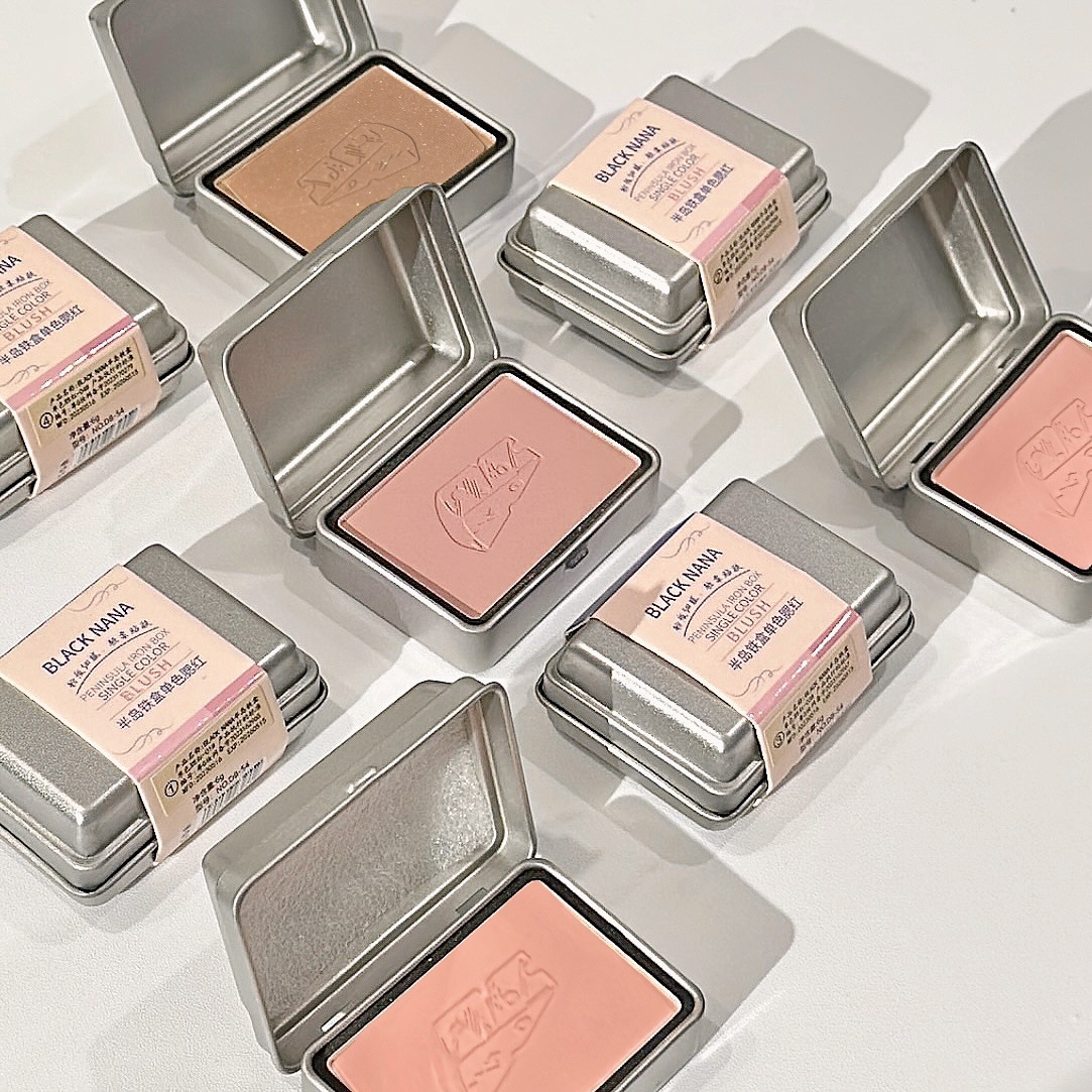 Península BLACKNANA caja de hierro monocromo rubor maquillaje mate tierna pseudo llano reparación facial Rouge placa