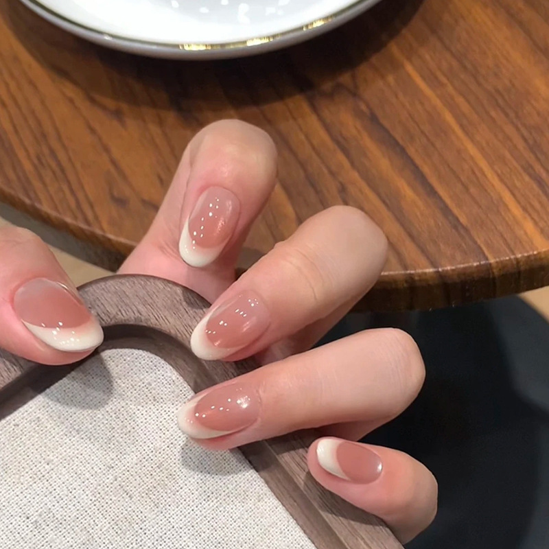 [Cheese Milk Cover] French Gradient Blush Purely Handmade Wearable Nail Cat Eye Light Luxury Whitening High-End Manicure