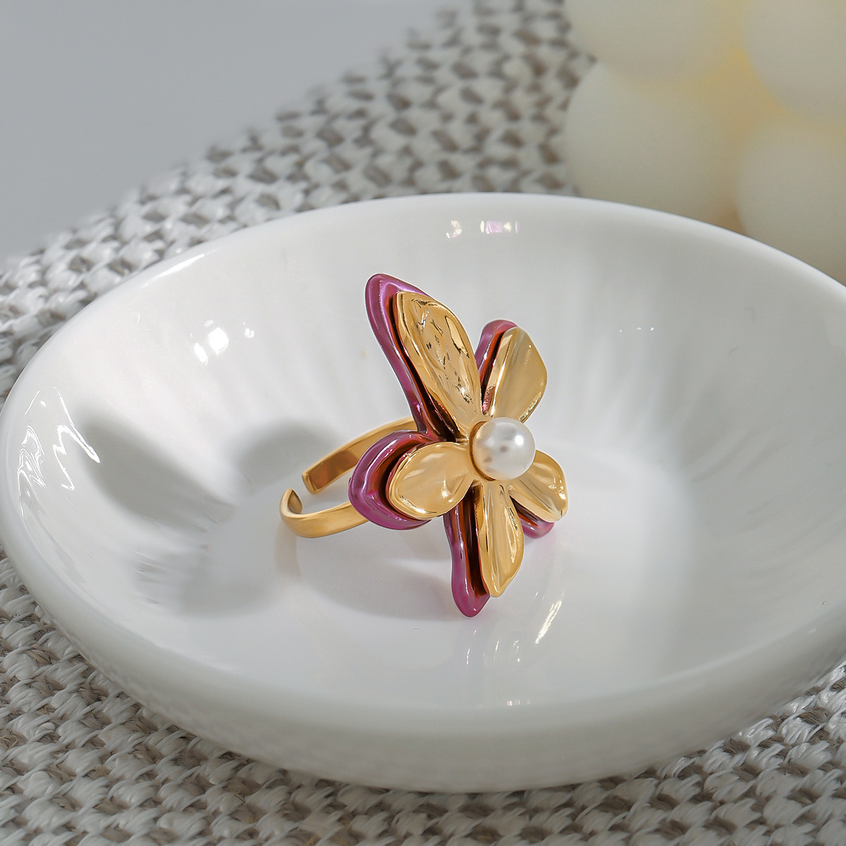 Flower Pattern PVD Coated Real Gold Plated Flower 304 Stainless Steel Vintage Style Commute Waterproof Non Tarnish Open Rings