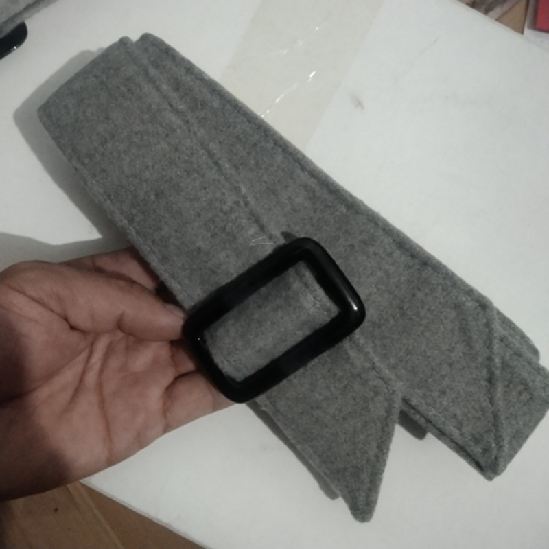 Cinturón ancho de mujer de doble cara abrigo de terciopelo de lana cinturón de arco decorativo negro ejército verde trench coat ribbon