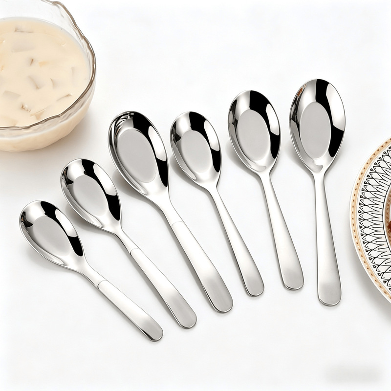 Wholesale 316 non-magnetic stainless steel flat spoon hotel canteen long handle thickened spoon children eating and drinking spoon Wholesale 316 non-magnetic stainless steel flat spoon hotel canteen long handle thickened spoon children eating and drinking spoon
