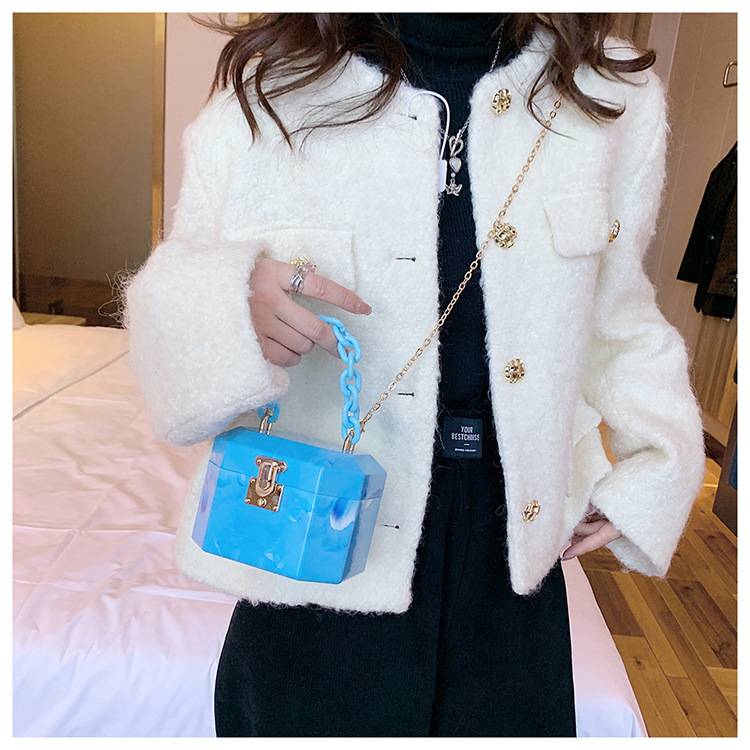 Women's Small Arylic Solid Color Vintage Style Classic Style Square Lock Clasp Box Bag display picture 25