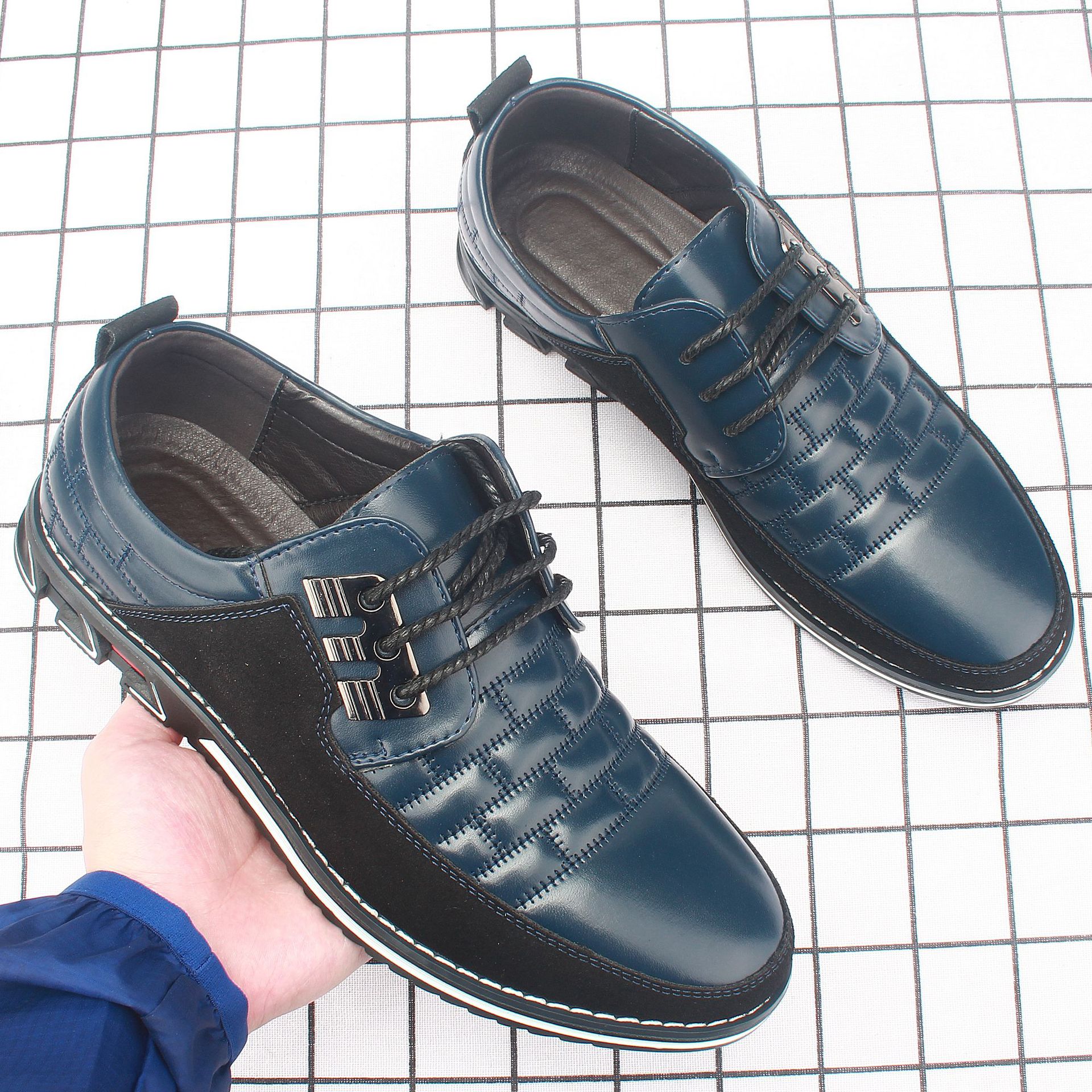 2022�羳�¿���ʿ����ƤЬԲͷ����ϵ��Ӣ��ƽ��Ь���г�220