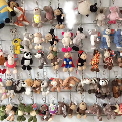 3-1かわいいアニメのキーホルダーのぬいぐるみのおもちゃのストラップのカバンの装飾品の子羊のぬいぐるみの卸売り