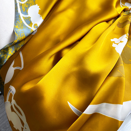  New Floral Pattern Imitation Silk Scarf Fashion Mid-Length Spring and Autumn Scarf Two-Purpose Shawl for Women