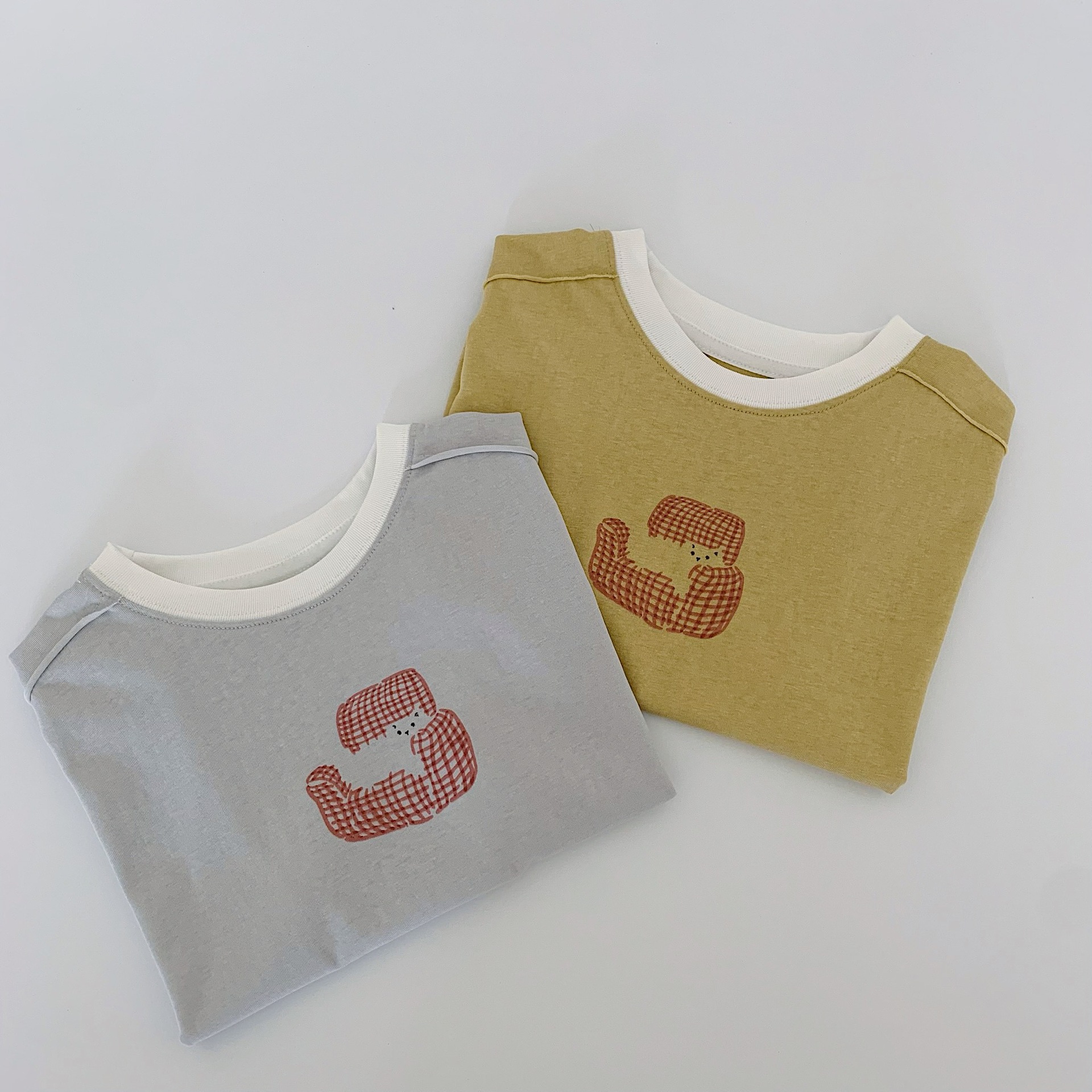 Camiseta sin mangas de verano para niños Maibao 2025 nuevo suéter de estilo occidental delgado para niños ropa de verano para niños