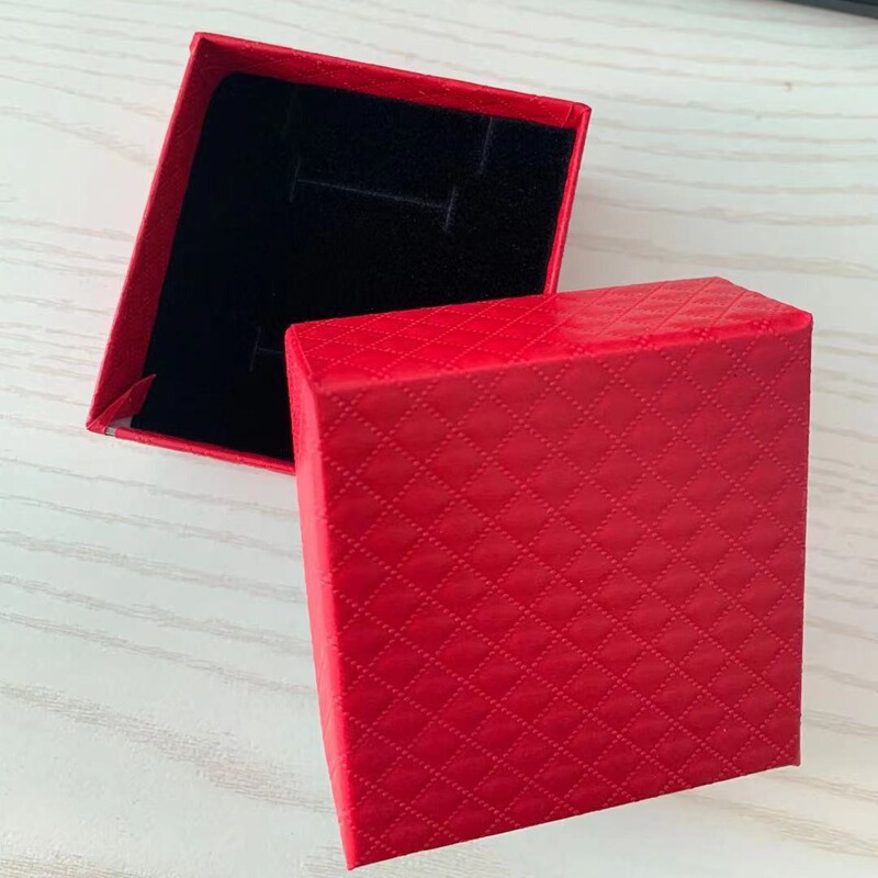 Long Rui Jewelry Necklace Earrings Ring Set Box