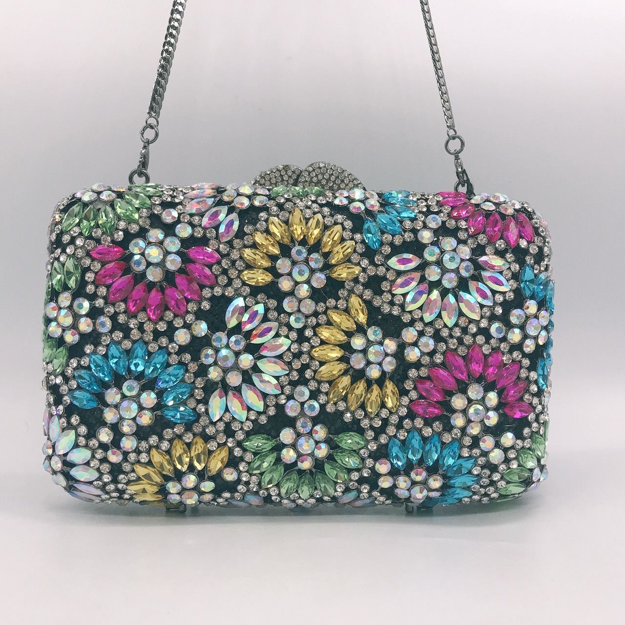Túi clutch nữ đính kim cương giả hình quạt, dây xích khóa từ, phong cách Âu Mỹ — Màu đen