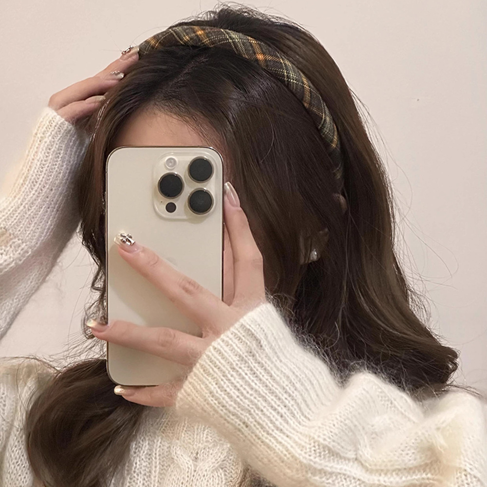 Autumn and winter woolen plaid Maillard thin headband women's 2023 new face wash headband going out versatile high-end hair accessories_voghion.com