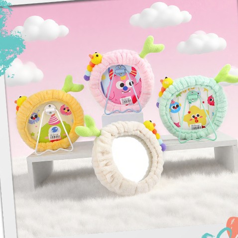 Espejo de mesa de soporte de cuero impreso redondo y correa de pelo de lavado de cara para mujeres coreanas lindas en línea amor bandana de cabeza de baño colgando espejo