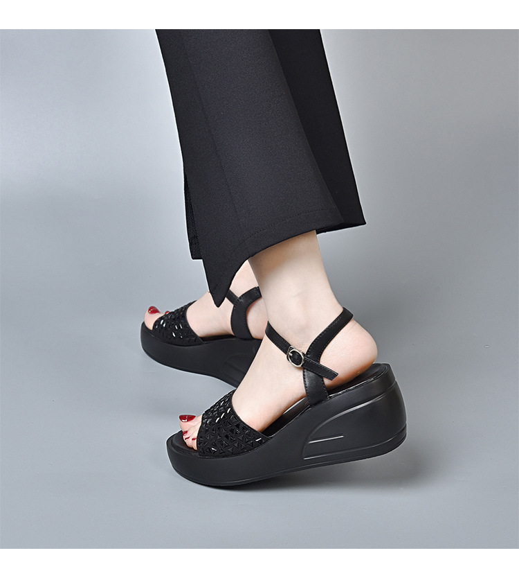 Dép sandal nữ đế xuồng đính đá cao cấp, gót cao tăng chiều — Màu đen chi tiết 5