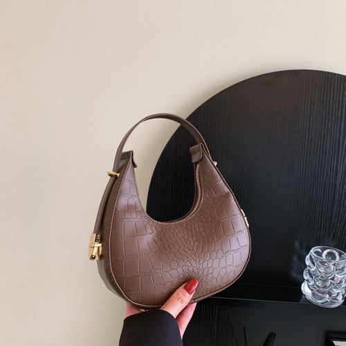 Foreign trade trendy contrast color bags for women  new fashion shoulder bag portable fashion armpit simple crossbody bag