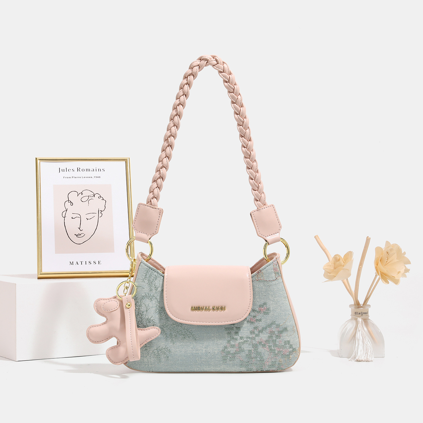Genuine Leather French Niche Underarm Bag For Women 2026 Summer Small Crossbody Bag High-End Texture Fashion Single Shoulder Baguette Bag - Thumbnail 6