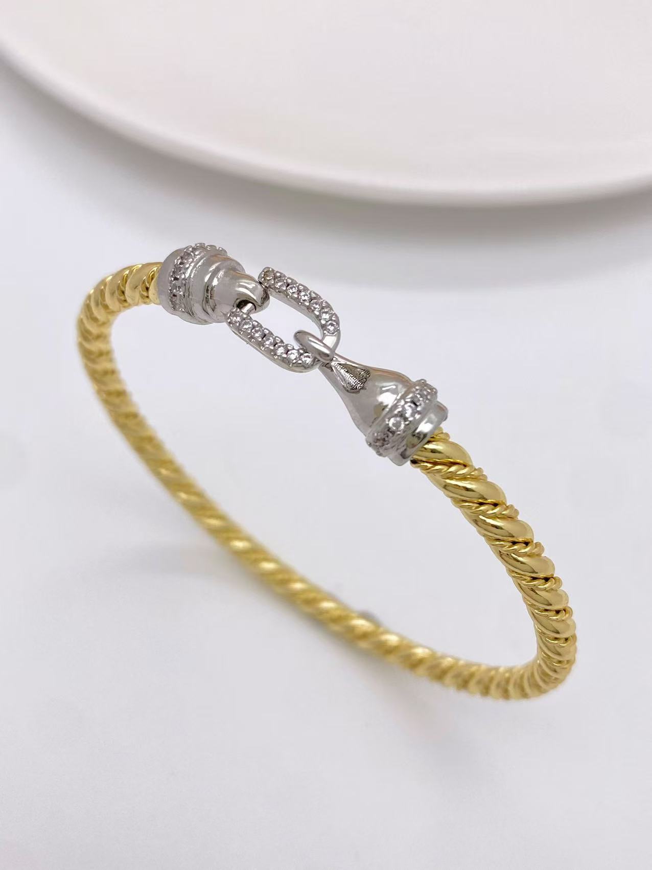 25g Weight 18K Gold Plated Plating Material Zircon Inlay Material Bracelets, Necklace Classification 1 Piece Quantity Daily Occasion Copper Material Geometric Pattern All Seasons Season Unisex Gender Mixed Metal, Inlay Design Simple Style Style Wholesale Jewelry Simple Style Geometric Copper Zircon 18K Gold Plated Mixed Metal Inlay Bracelets Necklace 6
