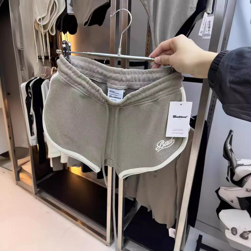 Badbloood Dolphin Sports Shorts for Women, Hip-Hugging Casual Running Embroidered Shorts, Summer Ready Stock, Hot Girl Style