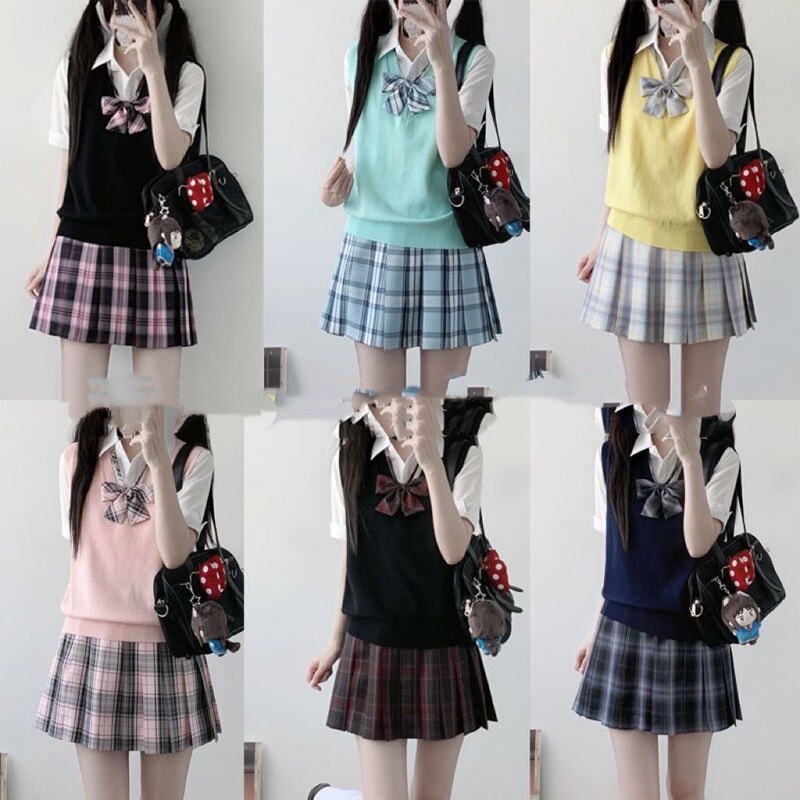 Jk Uniform Set with Plaid Skirt, Sweater, Vest, Academy Style Women's Short Skirt, School-Supplied Pleated Skirt, Japanese-Style Short Skirt Two-Piece Set