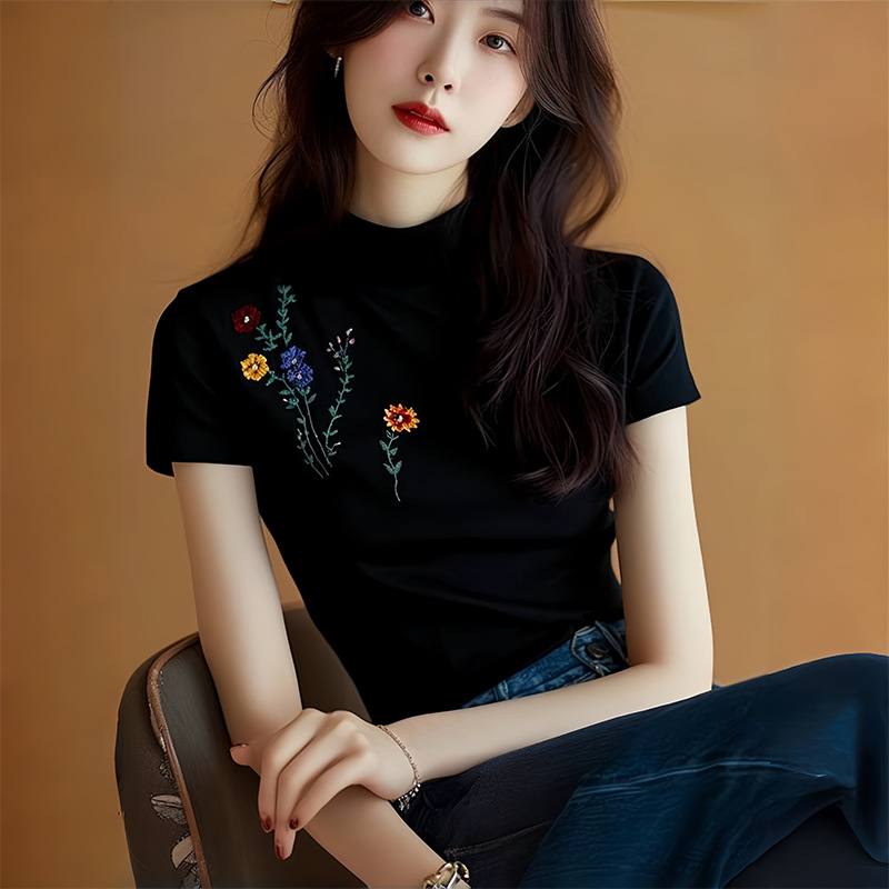 블랙 하프 하이 칼라 자수 반팔 티셔츠 2025 새로운 여름 외국 스타일 독특한 세련된 최고급 여성 봄