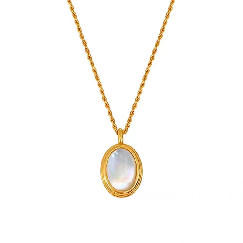 1 Piece Quantity Daily, Date Occasion 304 Stainless Steel Material Oval Pattern All Seasons Season Women'S Gender PVD Coated Real Gold Plated 18K Gold Oval 304 Stainless Steel Retro Waterproof Non Tarnish 304 Stainless Steel Pendant Necklace
