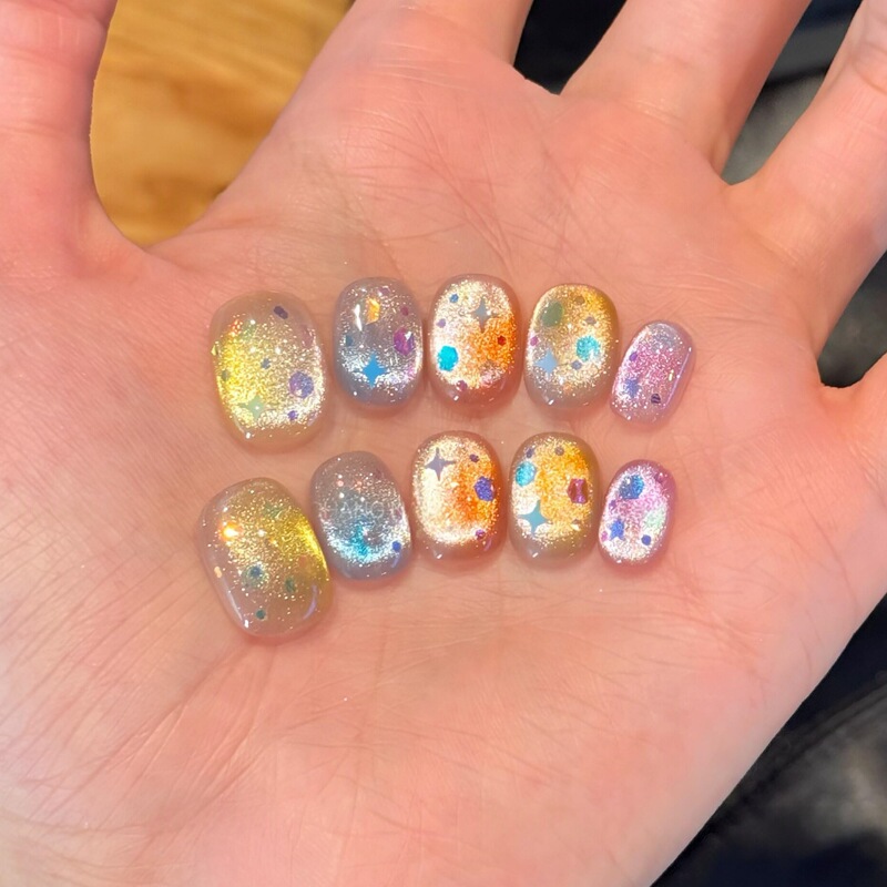 Bubble Soda Ins Dopamine Cat Eye Nails Short Style Whitening Handmade Wearable Nails Handmade Manicure Fake Nails