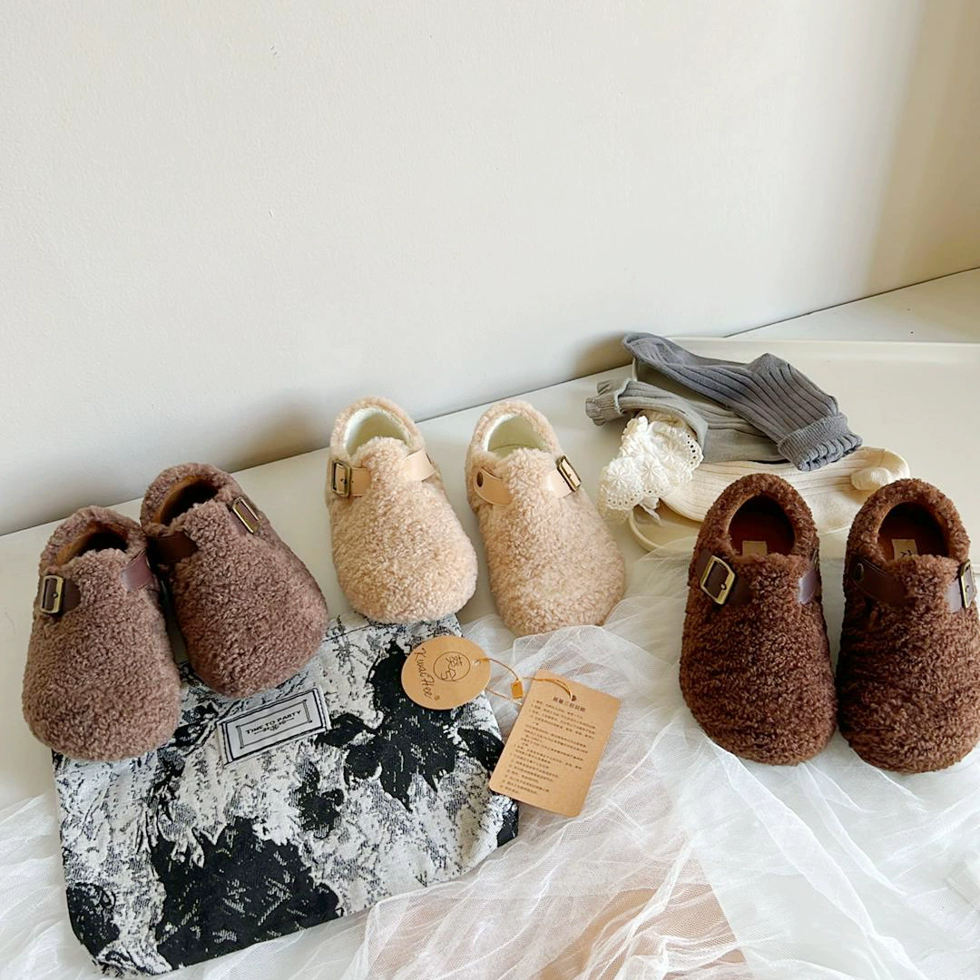 Девочка с мягким дном принцесса меха обувь зимняя новая девочка плюс бархатная хлопковая обувь для мальчиков теплая нескользящая бобовая обувь