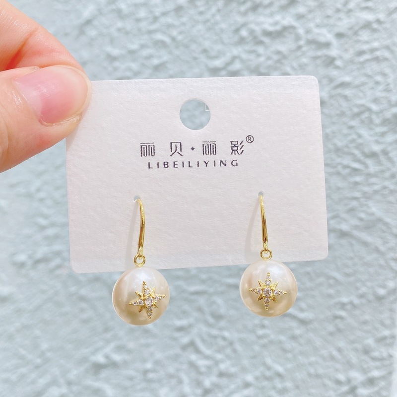 Liyin/Libeliying 新しいパール蝶のイヤリング女性のためのライト高級優しい気質シンプルなイヤリングシルバー針イヤリング|undefined