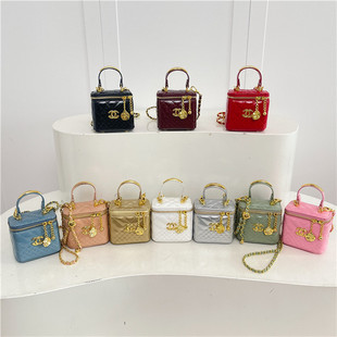 �羳���Qins����С����Ů2025�¿�ٴ���ӆμ�б����ﶬ������