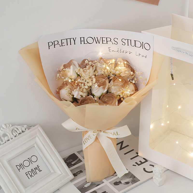 520 Día de San Valentín nuevo estilo hielo roto ramo de rosas azules gypsophila para esposa, novio, novia, novia, regalo de cumpleaños