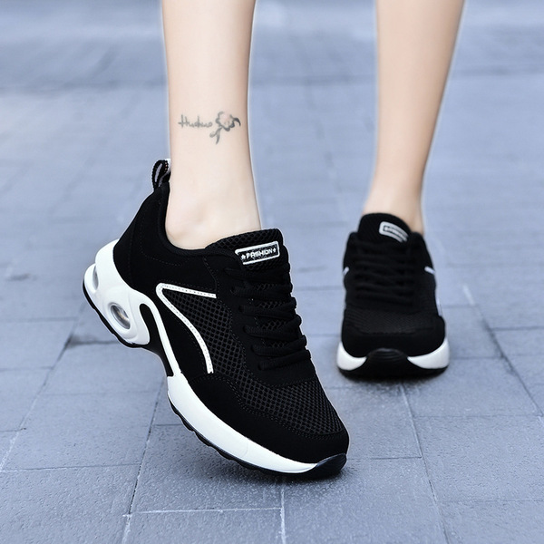 casual fashionable black comfortable sports sneakers platform