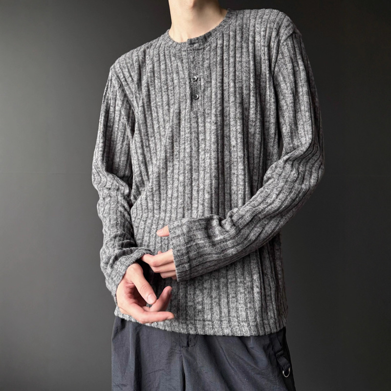 Cleanfit Gray Old Money Style Long Sleeve T-Shirt for Men, Autumn American Retro Cool Henley Shirt with Regular Shoulders