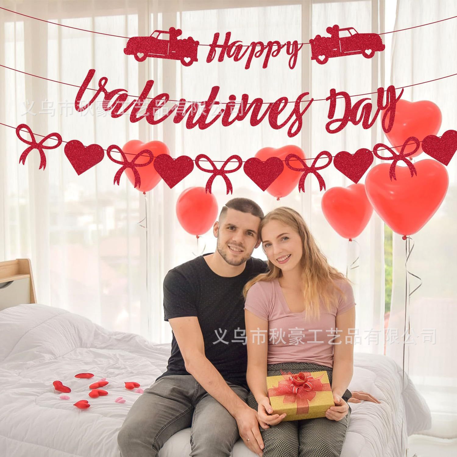 Estamos muy orgullosos de ti, de ti, de ti.