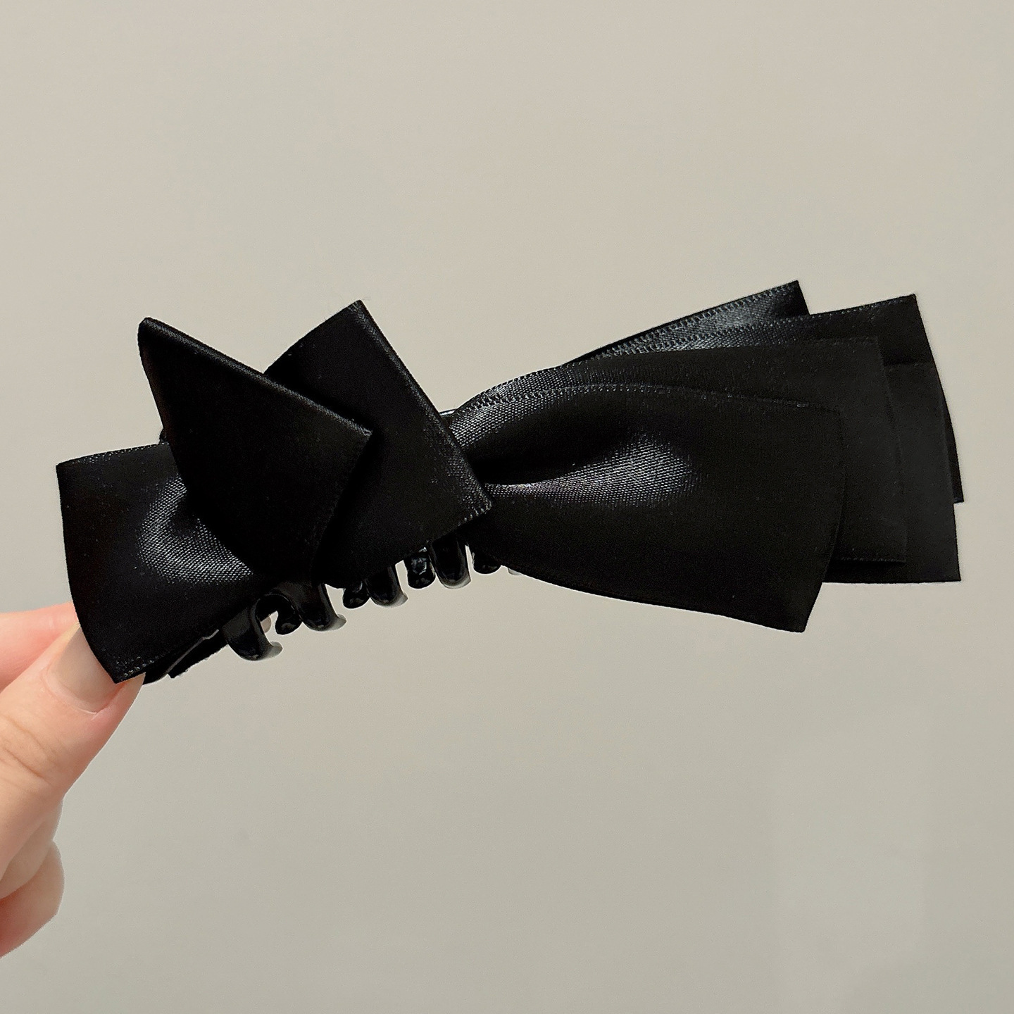 1#Black satin banana clip - bottom clip is about 13cm, bow is about 15.5cm