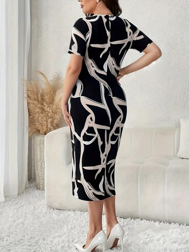 Elegant spaghetti strap dress with irregular stripe print for plus size women