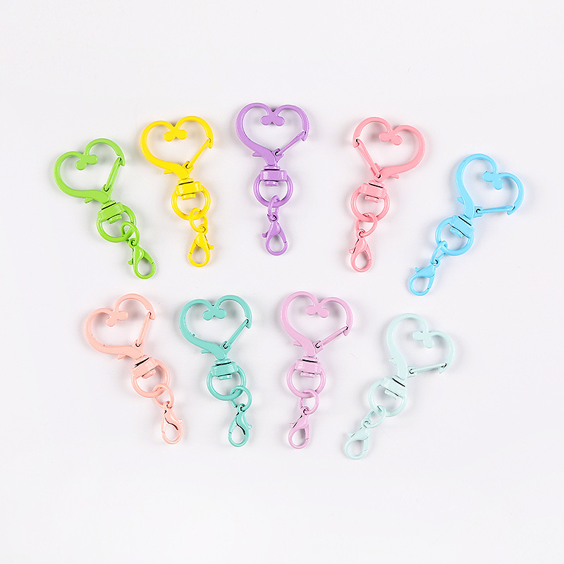 Colorful Zinc Alloy Heart-Shaped Keychain with Lobster Clasp, Spray-Painted Spring Ring, Handmade Jewelry Accessory Pendant