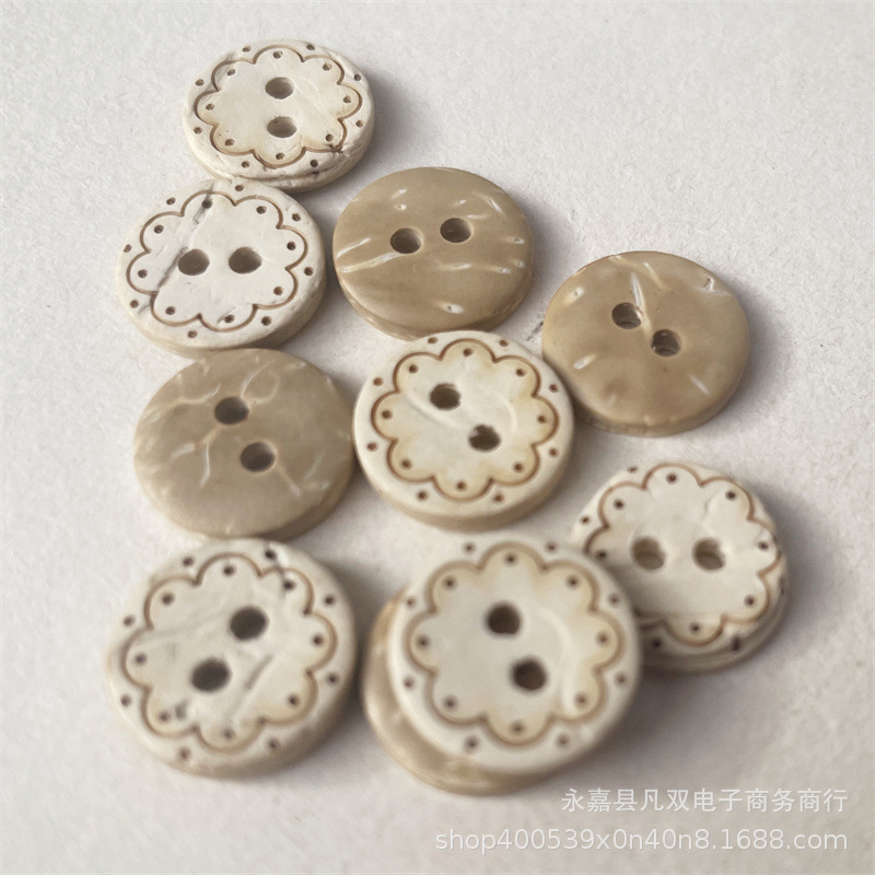 Spot wholesale natural environmentally friendly coconut shell button…