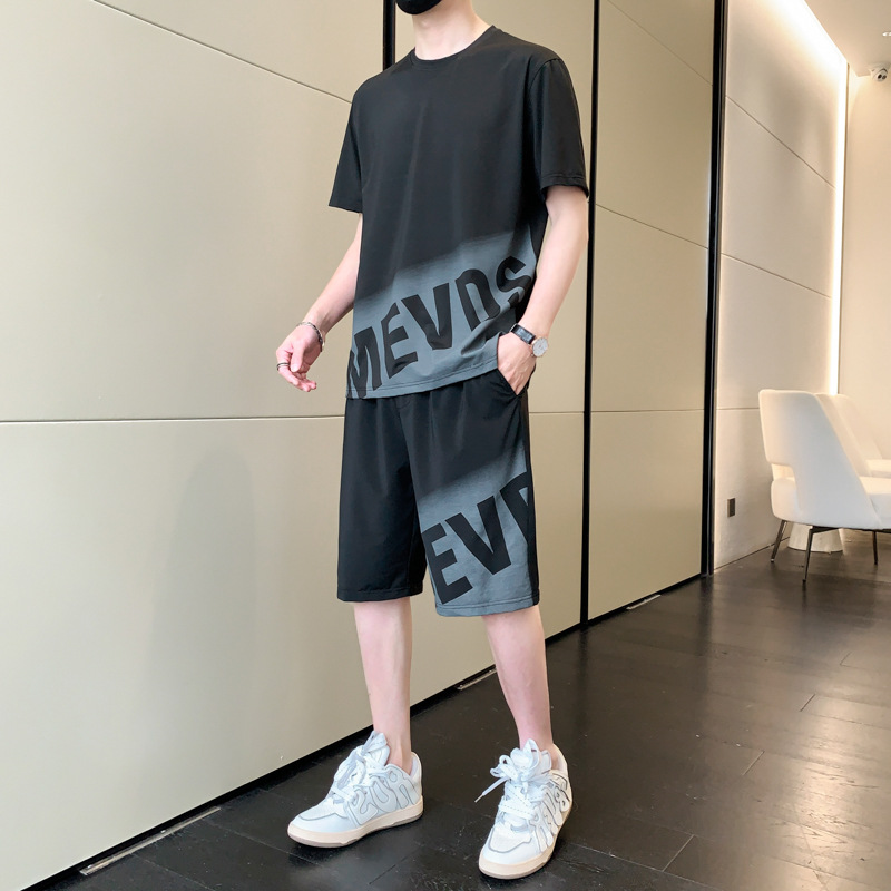 Verano de seda de hielo camiseta de los hombres de secado rápido pantalones cortos de manga corta traje deportivo casual ropa de hombre con un conjunto de guapo