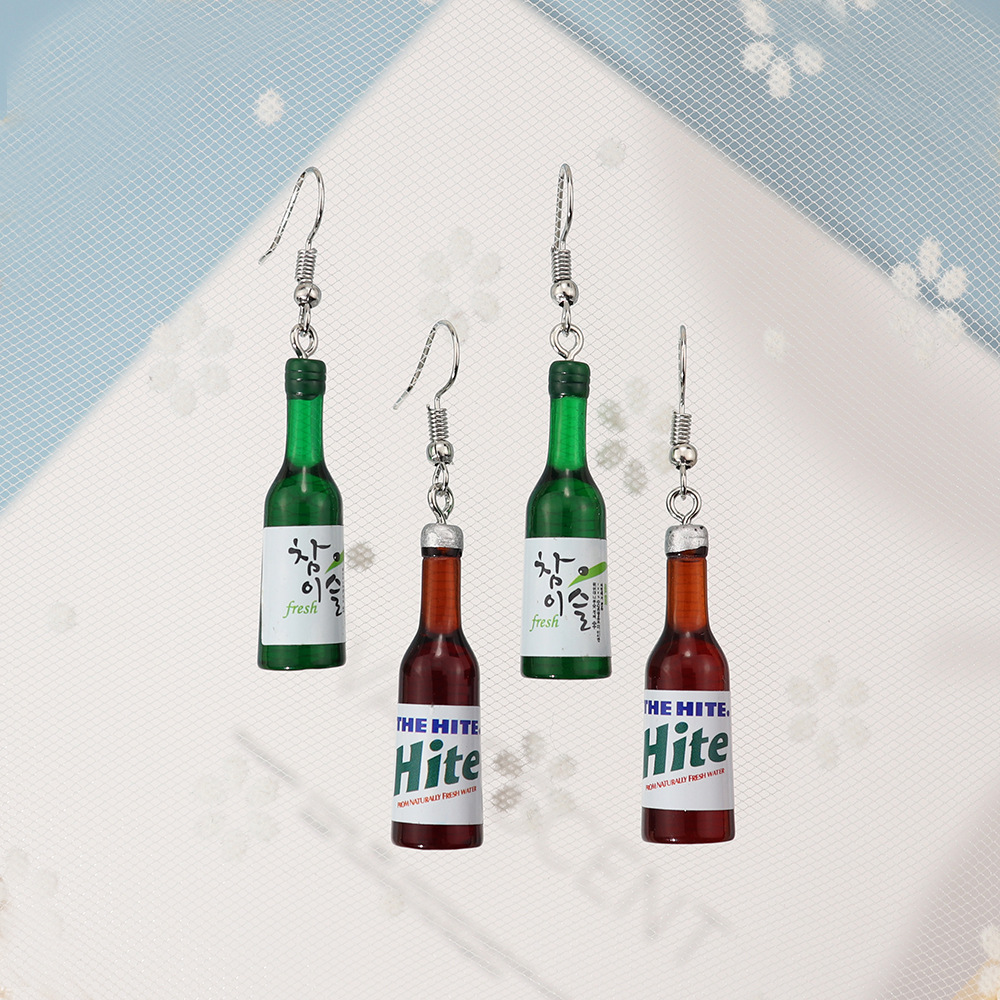 1 Pair Simple Style Wine Bottle Plastic Resin Patchwork Women's Earrings display picture 1