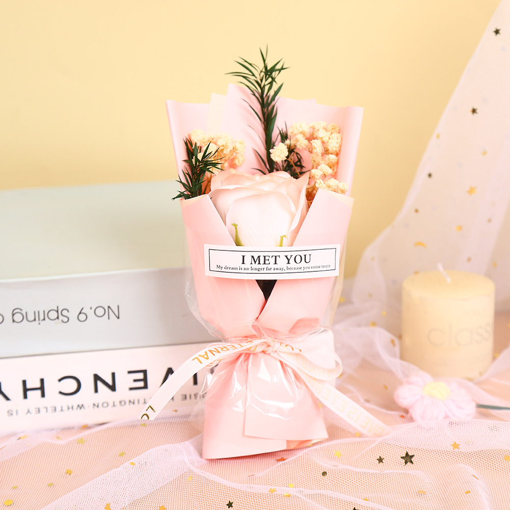520 Día de San Valentín creativo estrella seca rosa flor de jabón mini ramo de flores exquisito regalo de acompañante al por mayor