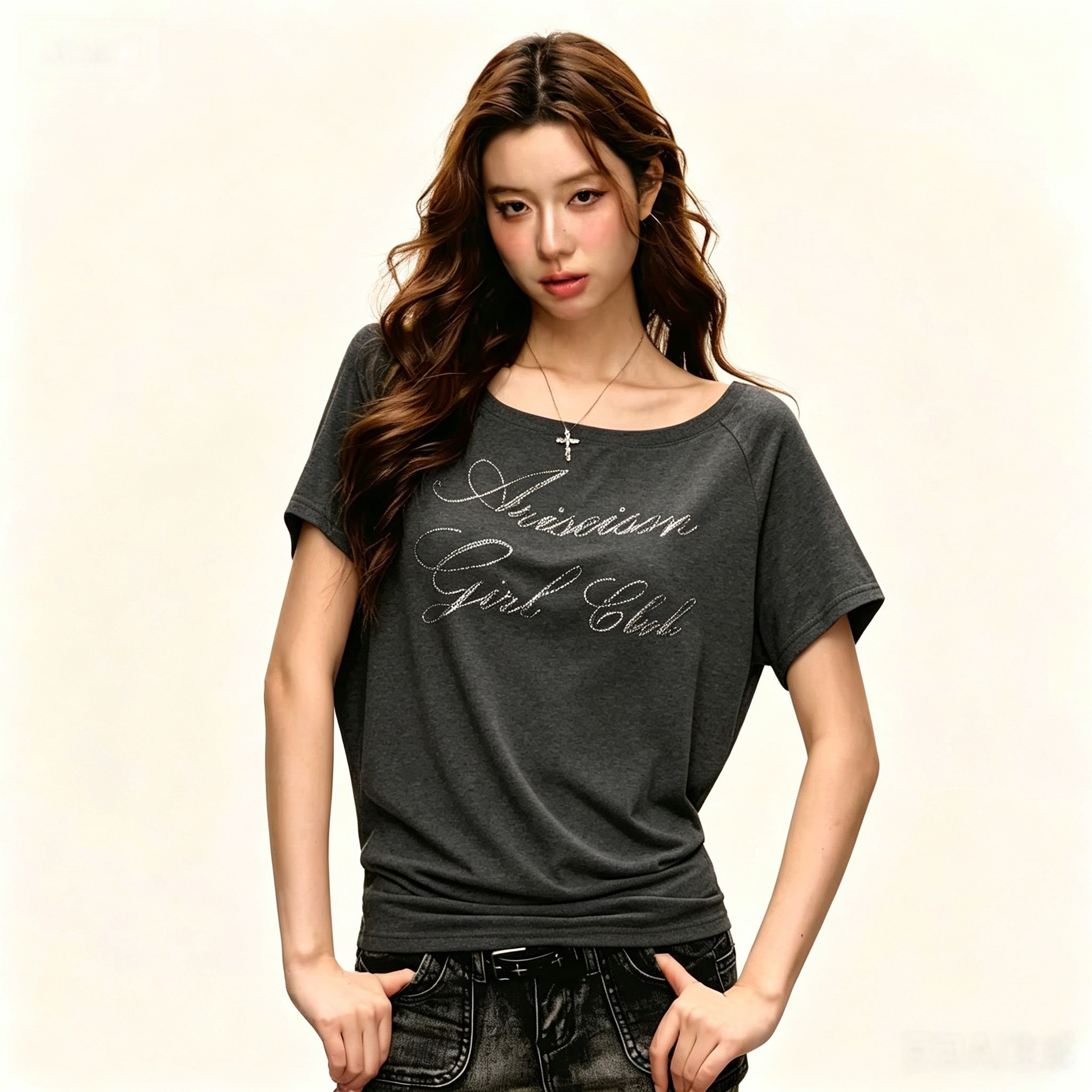 American-style rhinestone off-shoulder short-sleeved T-shirt for women, 2026 summer new style, sexy loose-fitting off-shoulder top, 26141