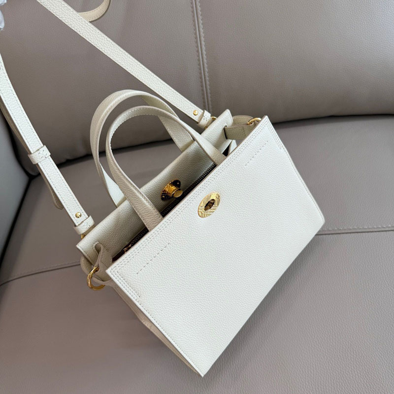 2025 Cross-Border Women's Tote Bag European Retro Small Square Bag Summer Commuter Handbag Shoulder Bag B-Letter Crossbody Bag - Thumbnail 4