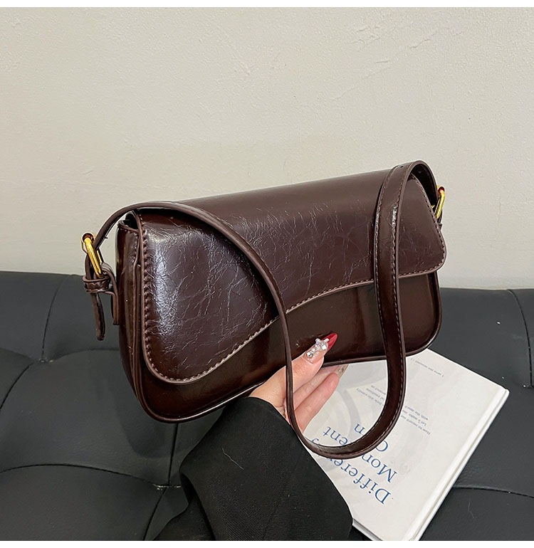Bolso de hombro con hebilla magnética de nuevo estilo de alta calidad para viajar al trabajo, bolso de mujer simple de moda, bolso de axila, portátil diagonal