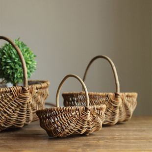 �r���پ�С���@�����@����ɻ��廨Ұ�ͻ@���������@��С���@�ռ{