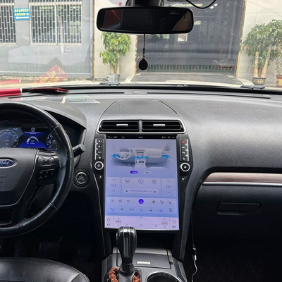 car-mounted large-screen navigation modification – Car display