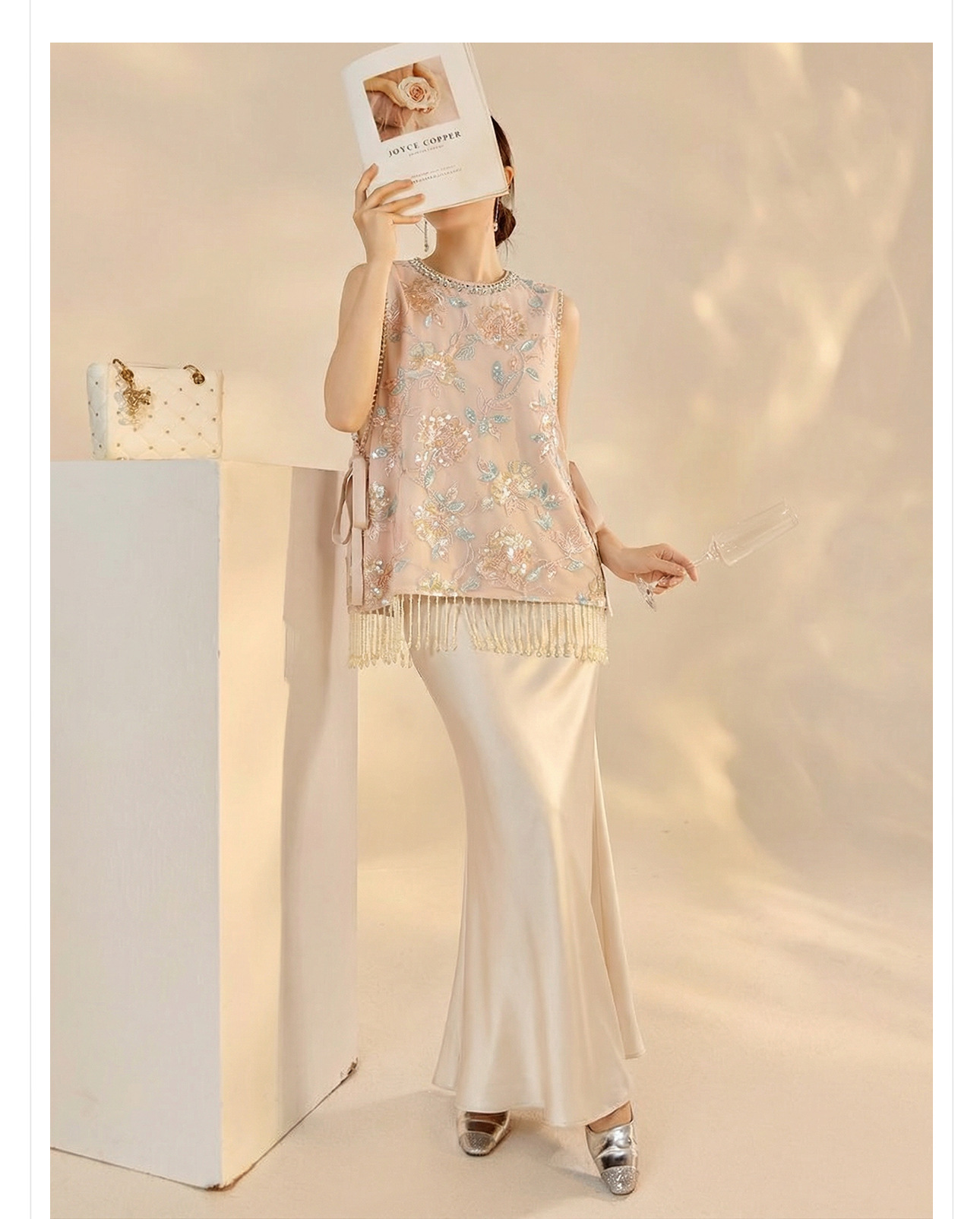Set áo khoác gile thêu sequin đính cườm + váy sling lụa acetate nữ mùa xuân hè — Áo khoác kaki, Váy sling màu mơ chi tiết 8