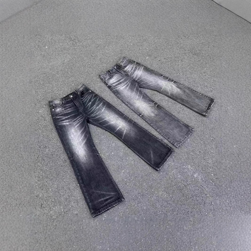 Gold and Silver Self-Vintage 646 Black Bull King Jeans with cleanfit Trousers Style Gold and Silver Self-Vintage 646 Black Bull King Jeans with cleanfit Trousers Style