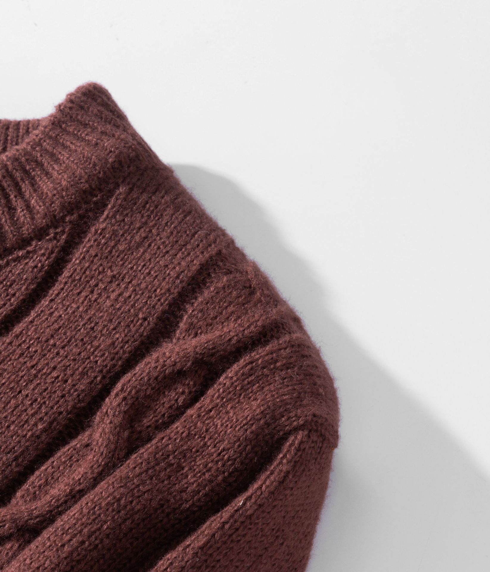 Pull en tricot à blocs de couleurs pour homme, motif torsadé rétro, manches longues, col ras du cou, tenue chaude et décontractée pour l'automne et l'hiver_voghion.com