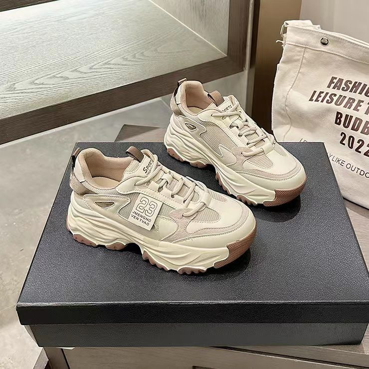 Zapatos de papá para mujeres con suela gruesa, zapatos de moda retrógrada de altura para mujeres, 2025 nuevos zapatos deportivos casuales de otoño y invierno para mujeres